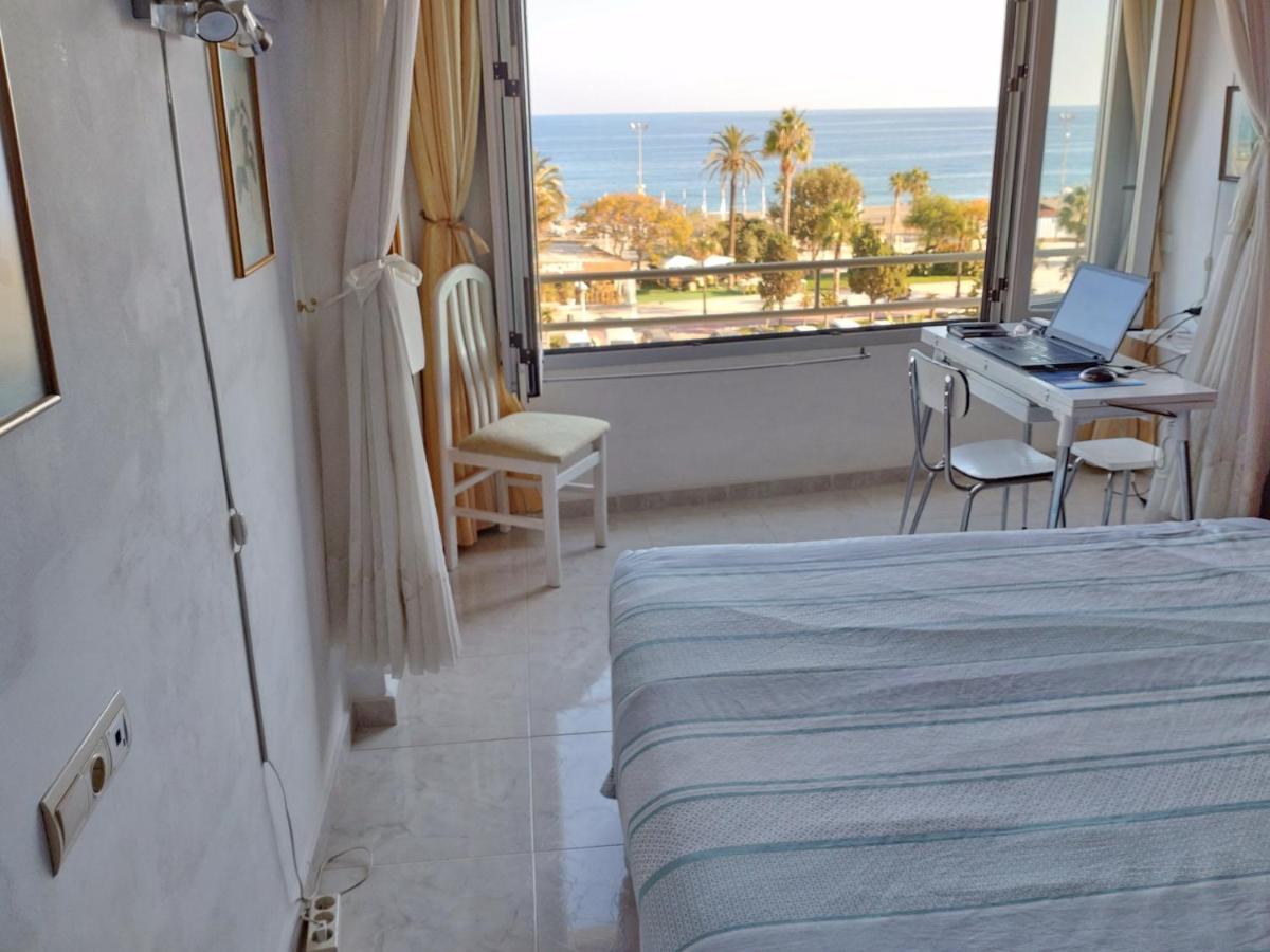 Buena Vista Torre Del Mar Exterior foto